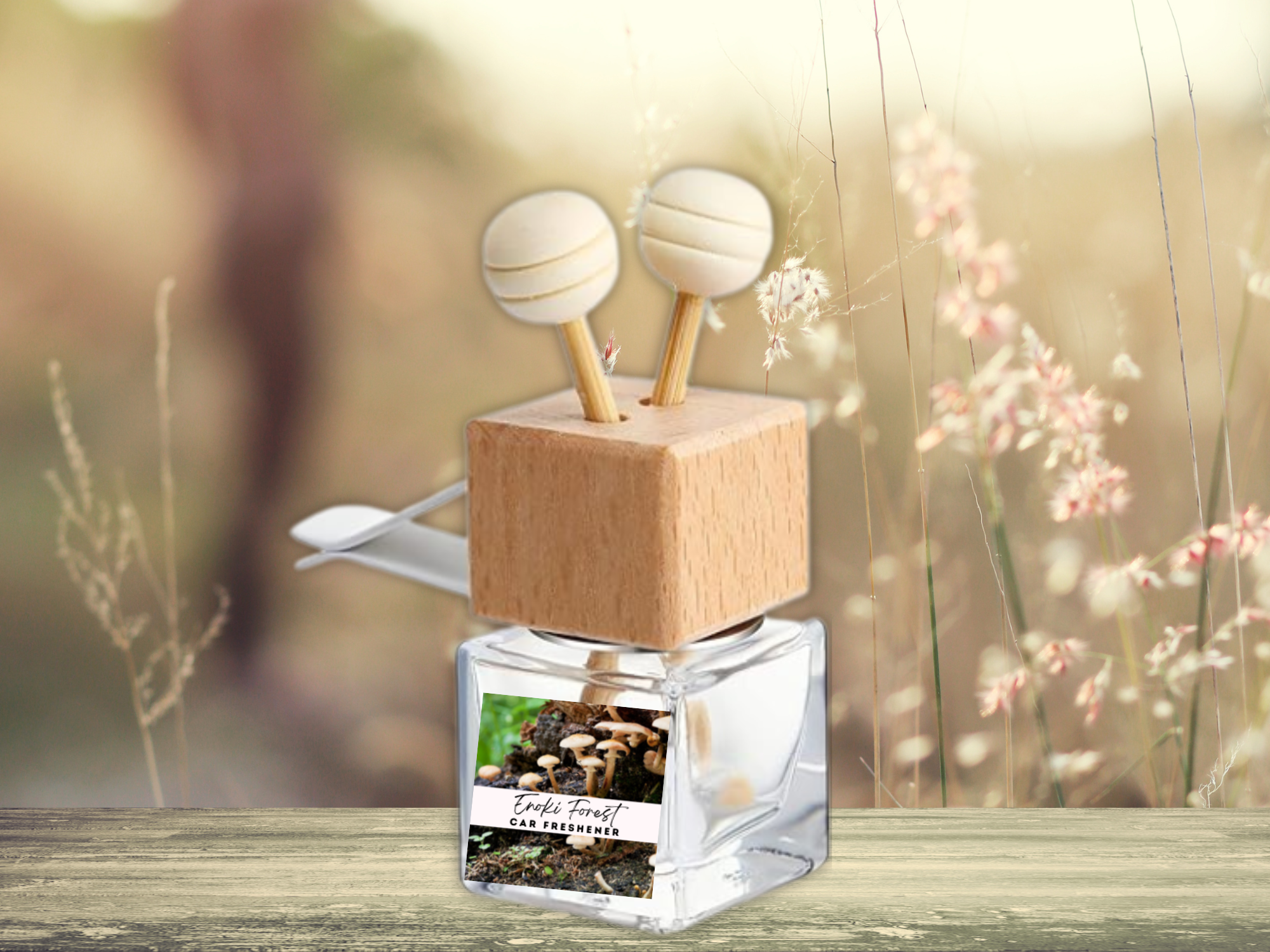 Scents of Glow Car Vent Diffuser — Wooded & Atmospheric Scents